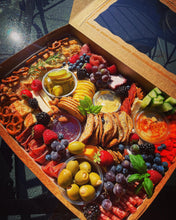 Load image into Gallery viewer, Grazing Boxes