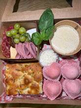 Load image into Gallery viewer, 3 Course Valentines Dinner
